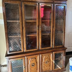 China & China Cabinet 