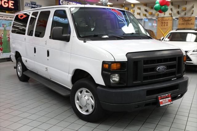 2013 Ford E-350 Super Duty