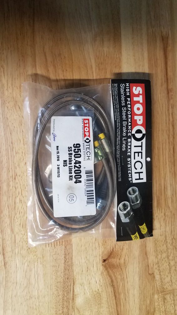 NEW StopTech Stainless Steel Front Brake Line Kit