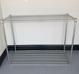 Wire storage rack