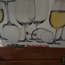 The Cellar Basic 12 Wine Glasses