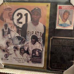 Roberto Clemente hall of fame plaque w card