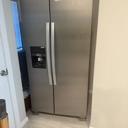 Side By Side Fridge Whirlpool New