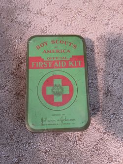 Vintage Boy Scouts Of America First Aid Tin