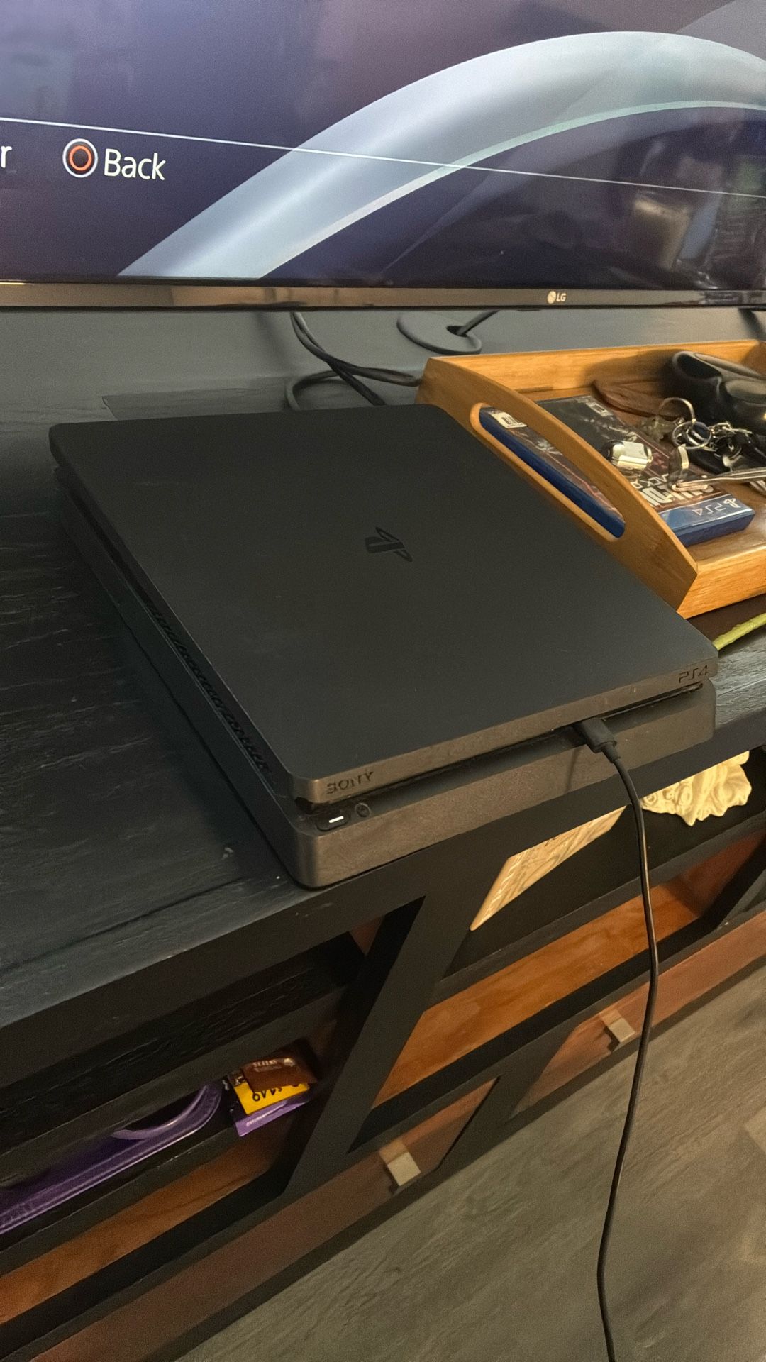 PS4 1Tb And 11 Games