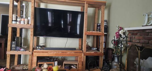 Enter tament cabinet  country rustic