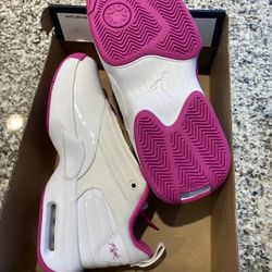 Jordan YOUTH Size 4.5