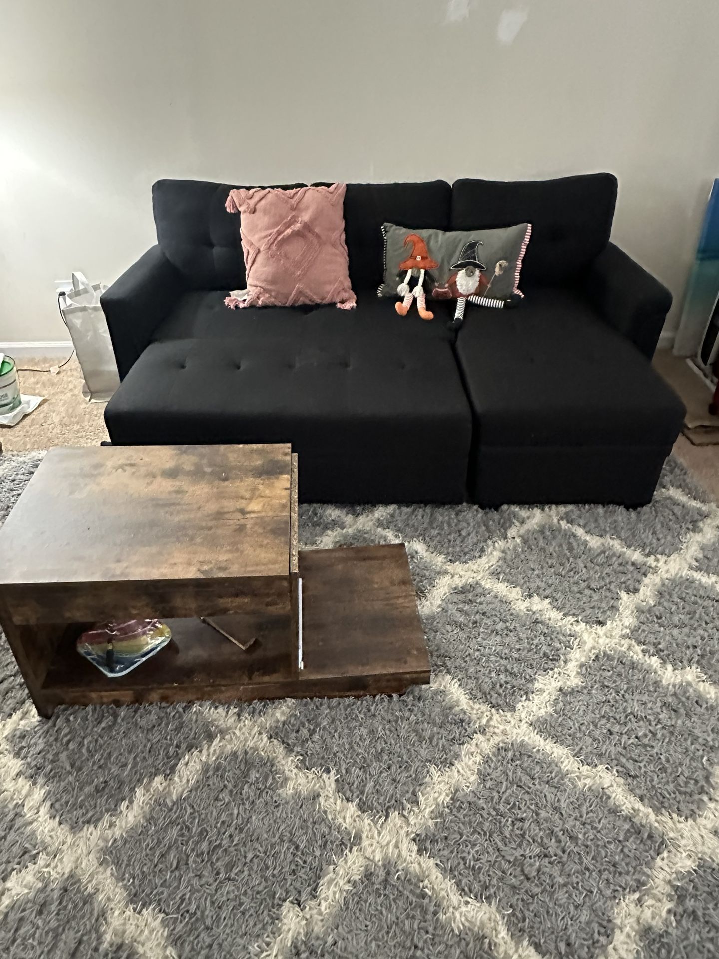 Black Sectional Sofa/bed