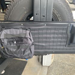 Smittybilt Tailgate Molle Organizer Jeep TJ