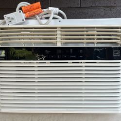 Kenmore 8000 BTU Energy Star Digital Air Conditioner. Excellent Running, Clean, Quiet Unit.