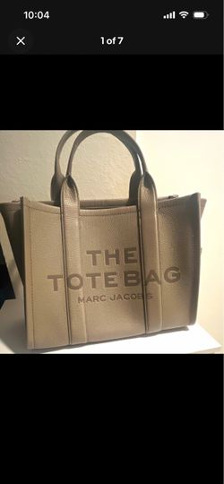 Tote bag