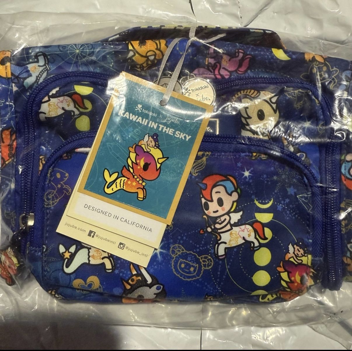 JUJUBE TOKIDOKI THE BESTIE SMALL MESSENGER HAND BAG - KAWAII IN THE SKY NEW