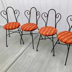 4 Vintage Bistro Chairs In Great Condition