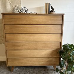 Kent Coffey “The Pointer” Tallboy Dresser – Refinished Mid-Century Modern