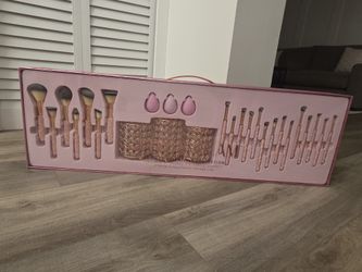 Make Up Brushes