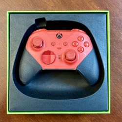 Xbox Elite Controller Series 2 - Core w/accessories