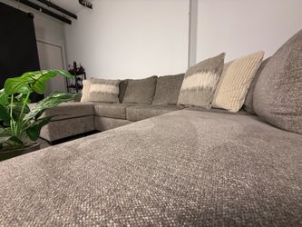 Beautiful Ashley’s sectional couch sofa