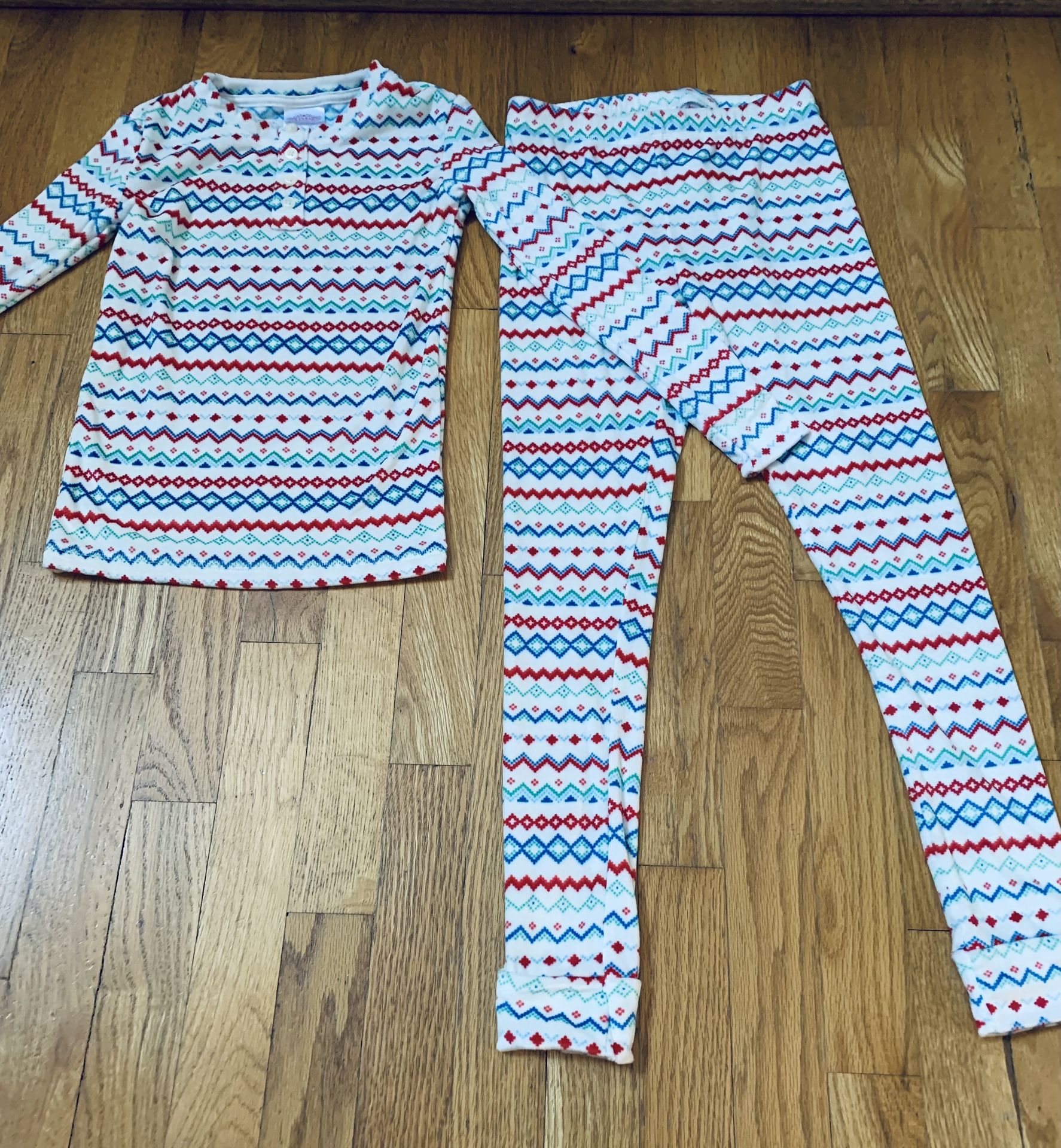 Kids Sz 8 Wondershop. Colorful, Cozy PJ Set , Like New