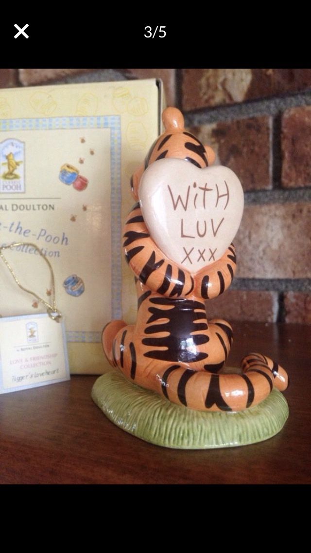 Royal Doulton Vintage Tigger Figurine