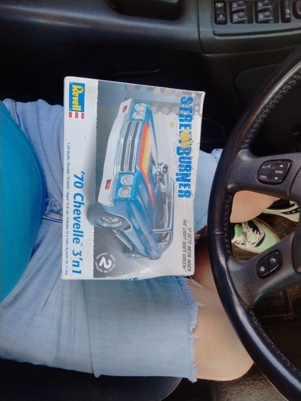 '70 Chevelle 3-n-1 (Revell) Model Car