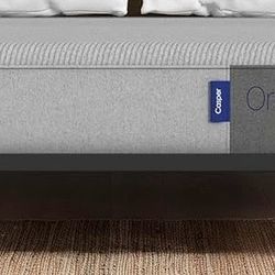 Like New Casper One Mattress