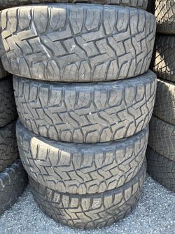 Vendo 35/12.50/R20 las 4 llantas por $220