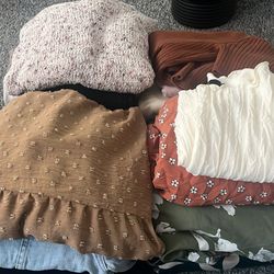 L/ XL Women Clothing 