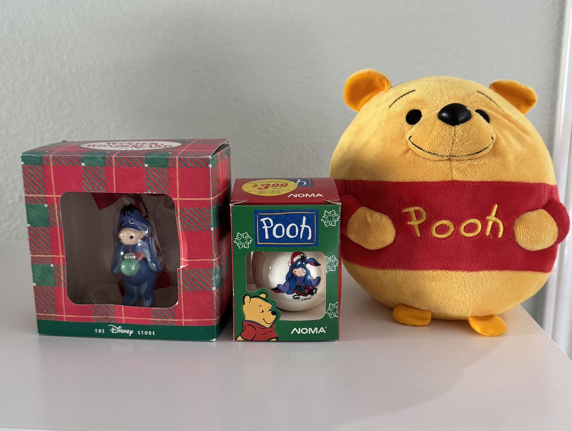 Vintage Collectible Winnie The Pooh bundle