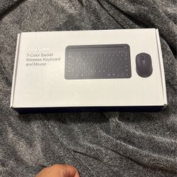 Jelly Comb 7-Color Backlit Wireless Keyboard And Mouse