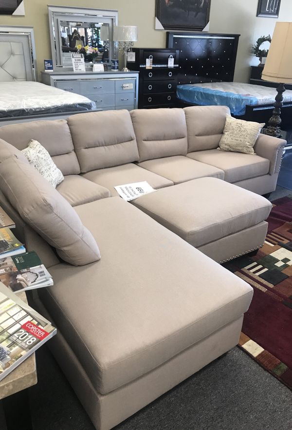 Sectional With Chase For In Tulare Ca Offerup