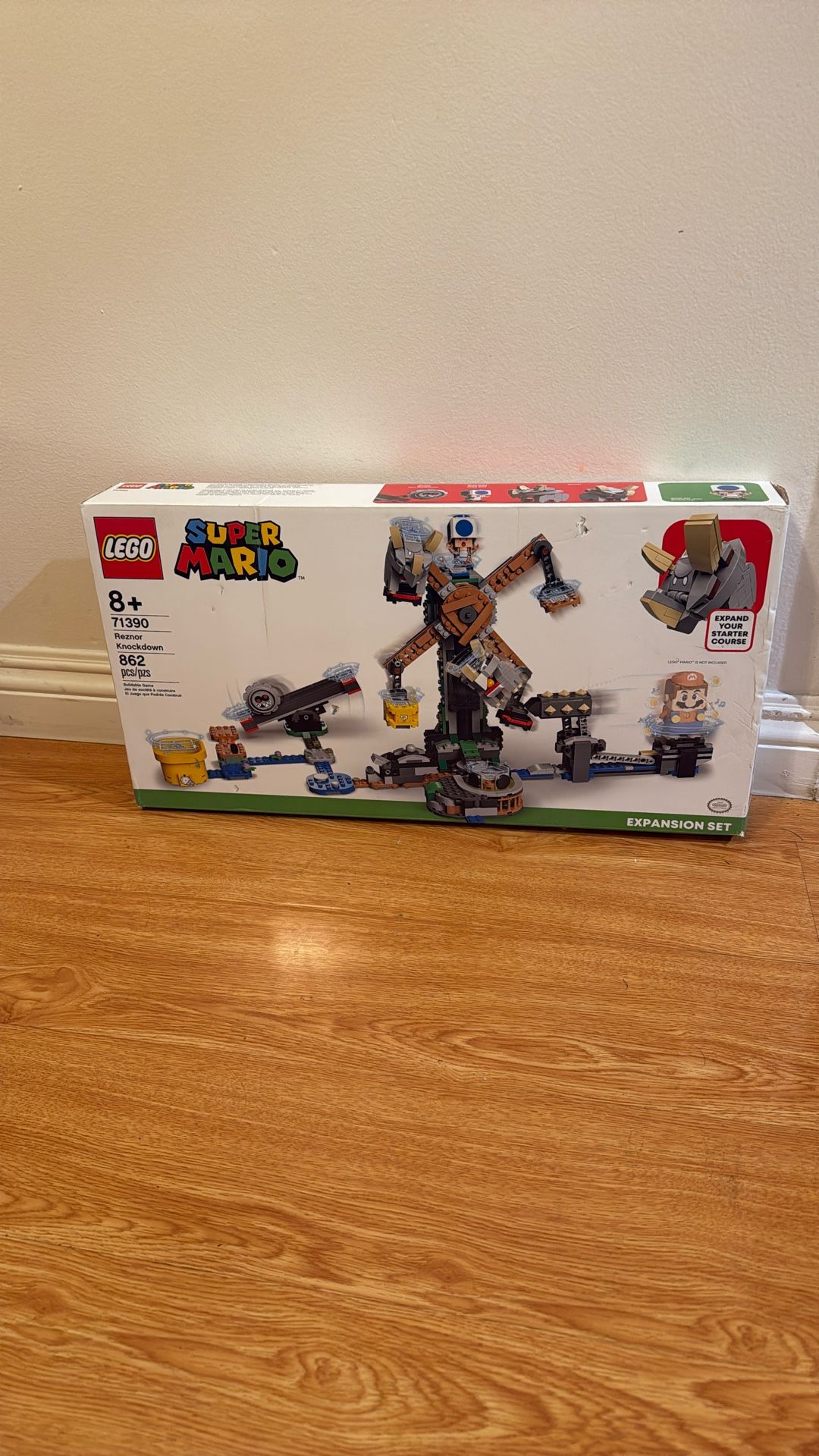 Unopened Mario Lego Expansion Set