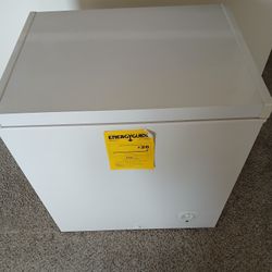 Small Chest Freezer 