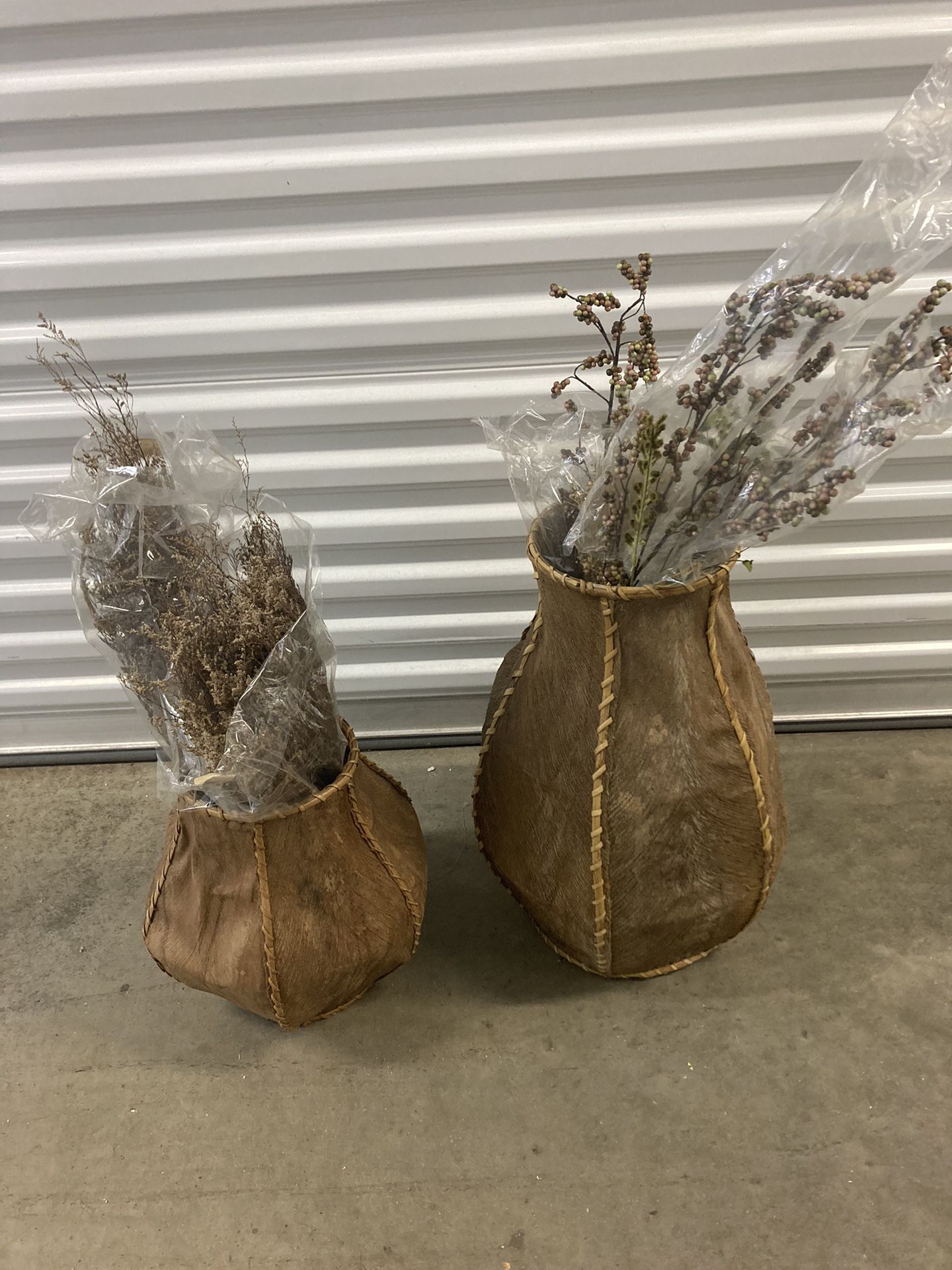 Coconut Husk Vase Set 14” And 21” - Dry Flower Arrangements, Etc. 