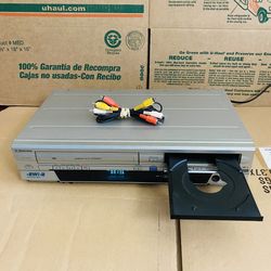 Emerson EWR20V5 DVD Recorder Player VCR Combo No Remote FOR PARTS ONLY. VCR side plays tapes but DVD only plays CD and don’t play DVD discs. So I list
