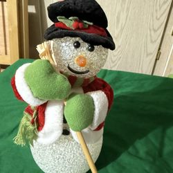 Snowman With Lights And Music