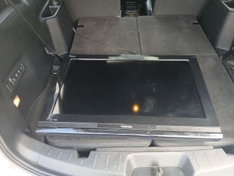 Toshiba Flat Screen LCD TV