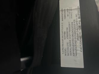 Britax car carrier and base