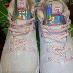 Size  10 Tennis Shoes They Designed In Beijing