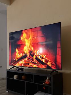 75’’ TLC Roku