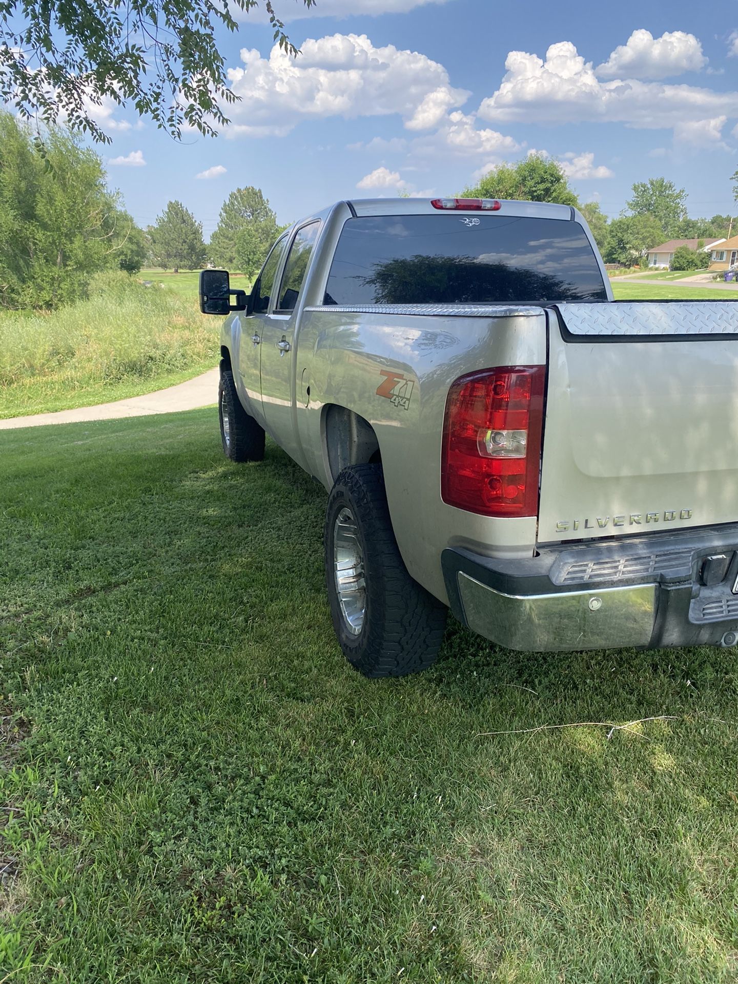 2008 Duramax Hd Z71 4x4 198xxx Millas Trai Un 5 Straight Pipe Efi Live 5 Stage Switch Tuner $24 O La Canbio Por Silverado O Sierra Del Mismo Balor