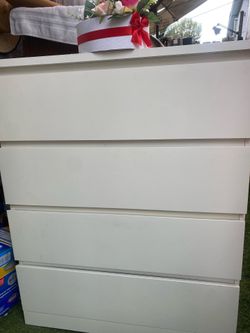 IKEA Dresser 4 drawer