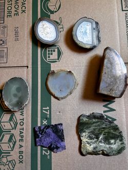 Mixed Agate Slices and Raw Stone Lot