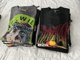 Lot of Graphic T-Shirts Mixed Brands