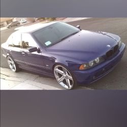 2002 BMW 325i