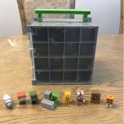 Minecraft Case & 8 Mini Figures