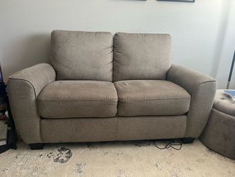Love seat / small couch