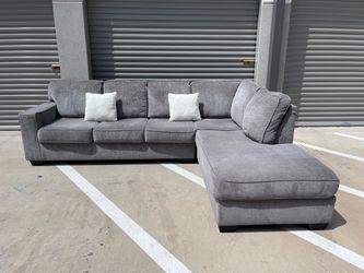 Sectional Couch (Delivery Available)