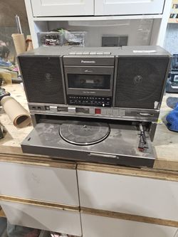 Panasonic SG-J500 vintage boombox