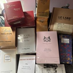 Colognes/perfumes 