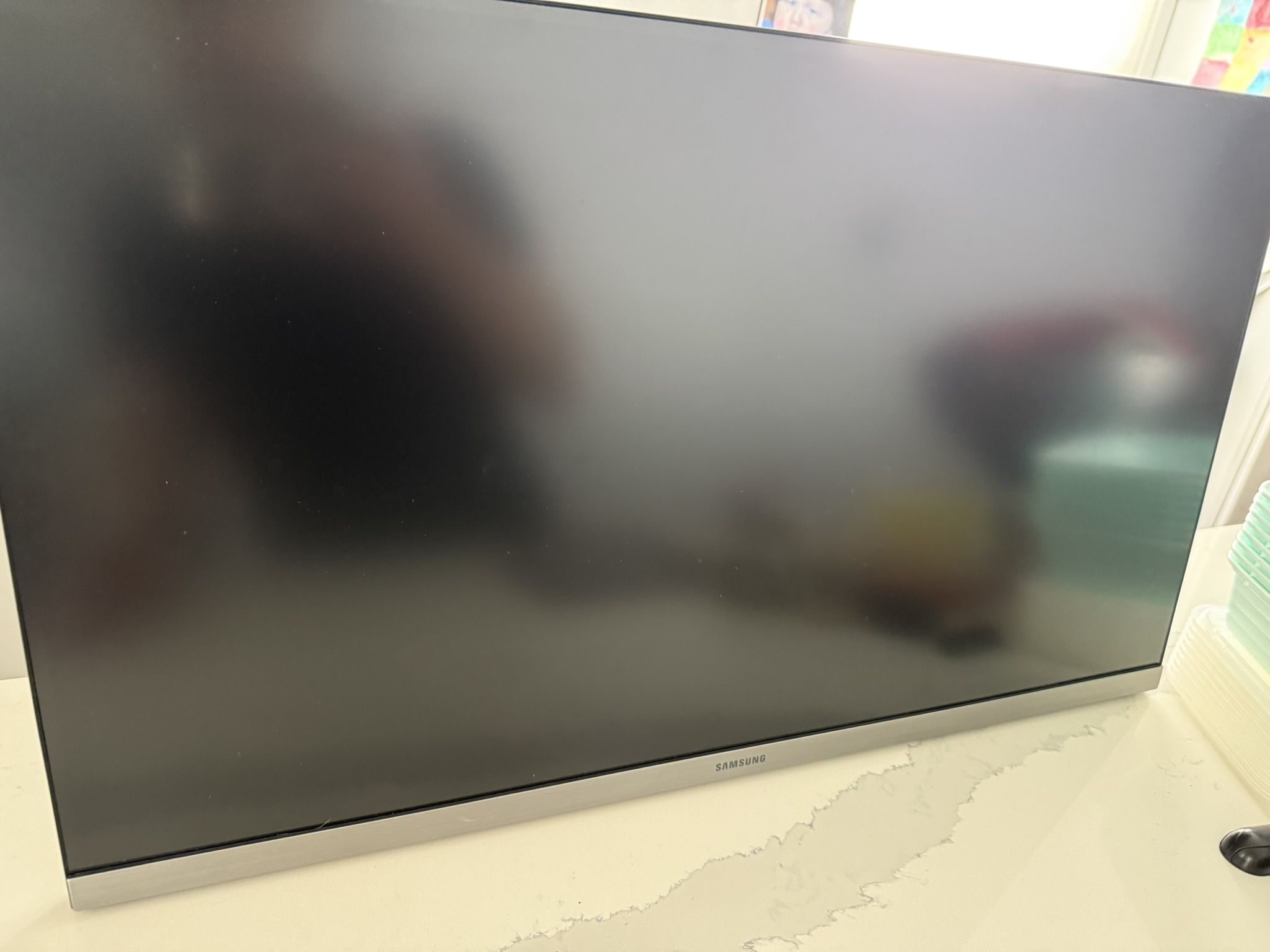 Samsung 4K HDR Monitor 
